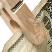 Blanqueo obtiene 7185 mdd -Bolsa y dólar recuperan